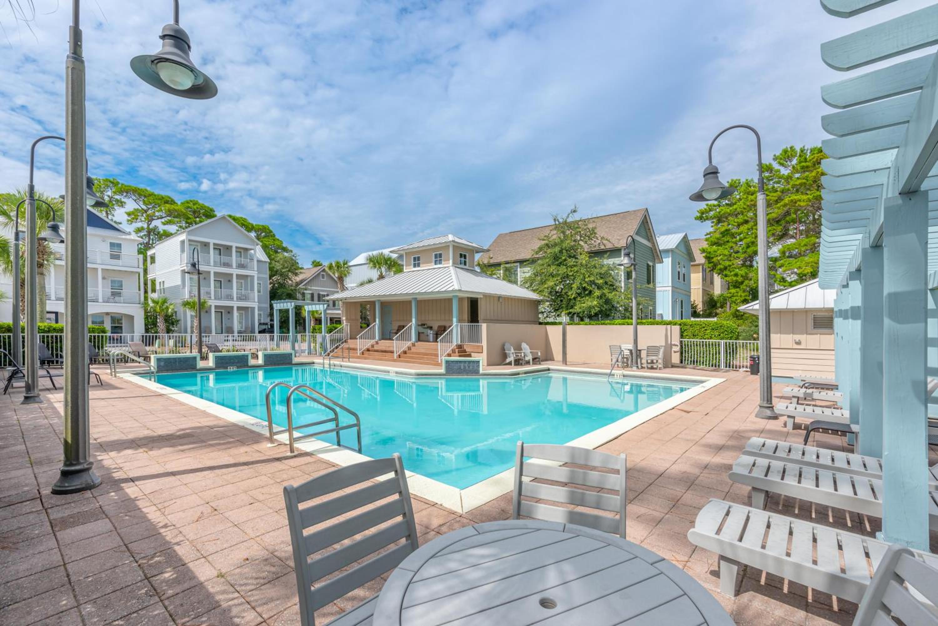 Flippers Retreat view 5