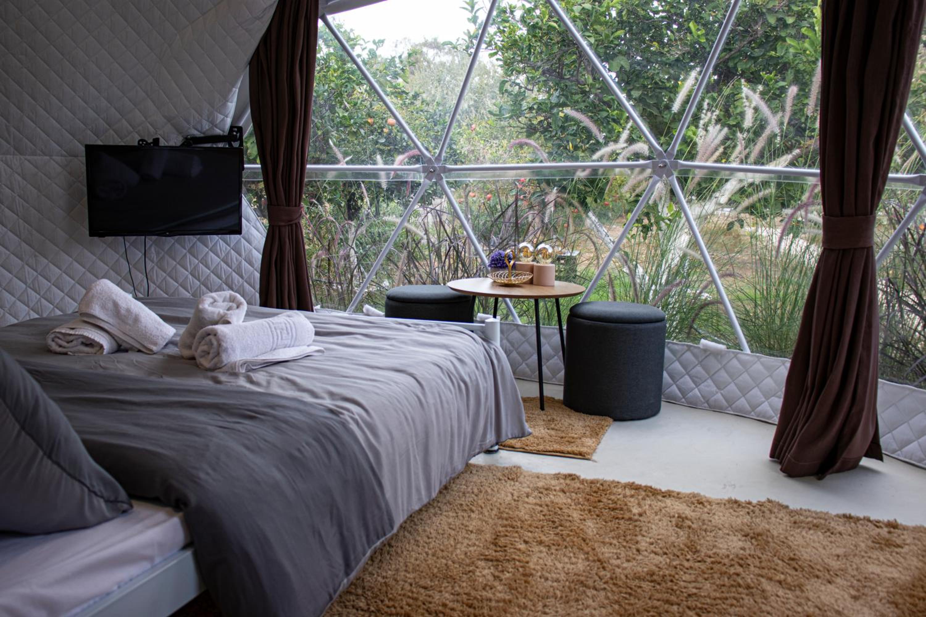 Lemon Tree Dome House view 3