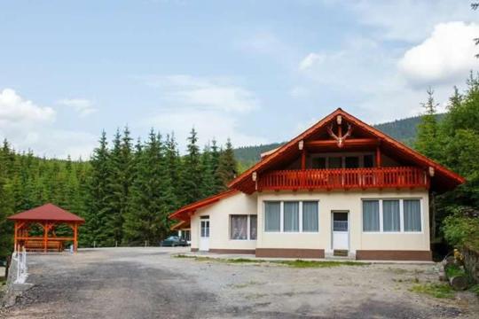 Cabana Cerbul-Oasa-Transalpina