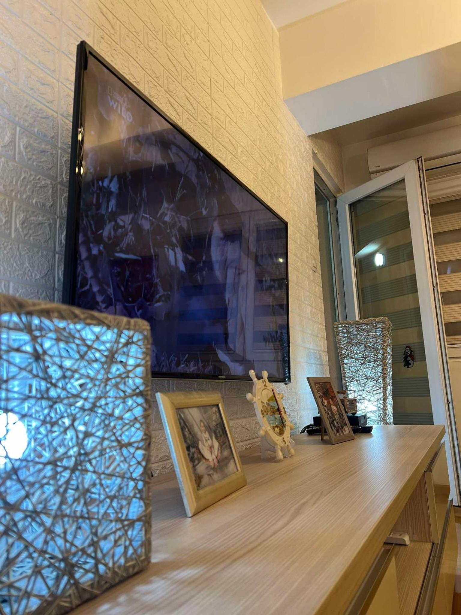 Diamond Onyx Apartment