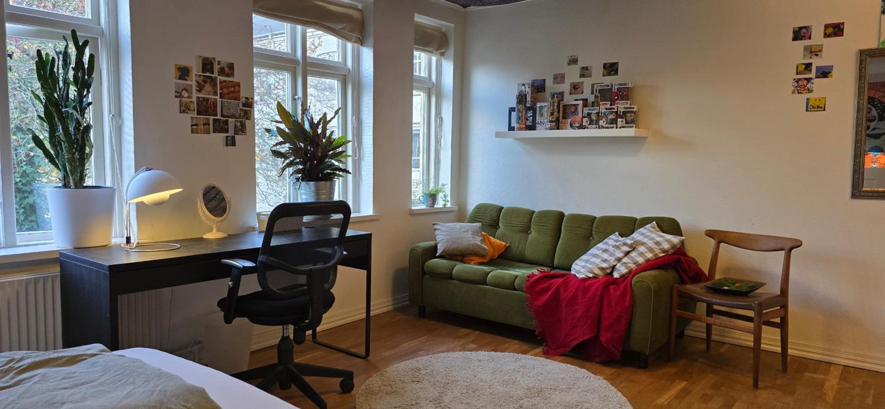Townhouse in the Center Free Parking