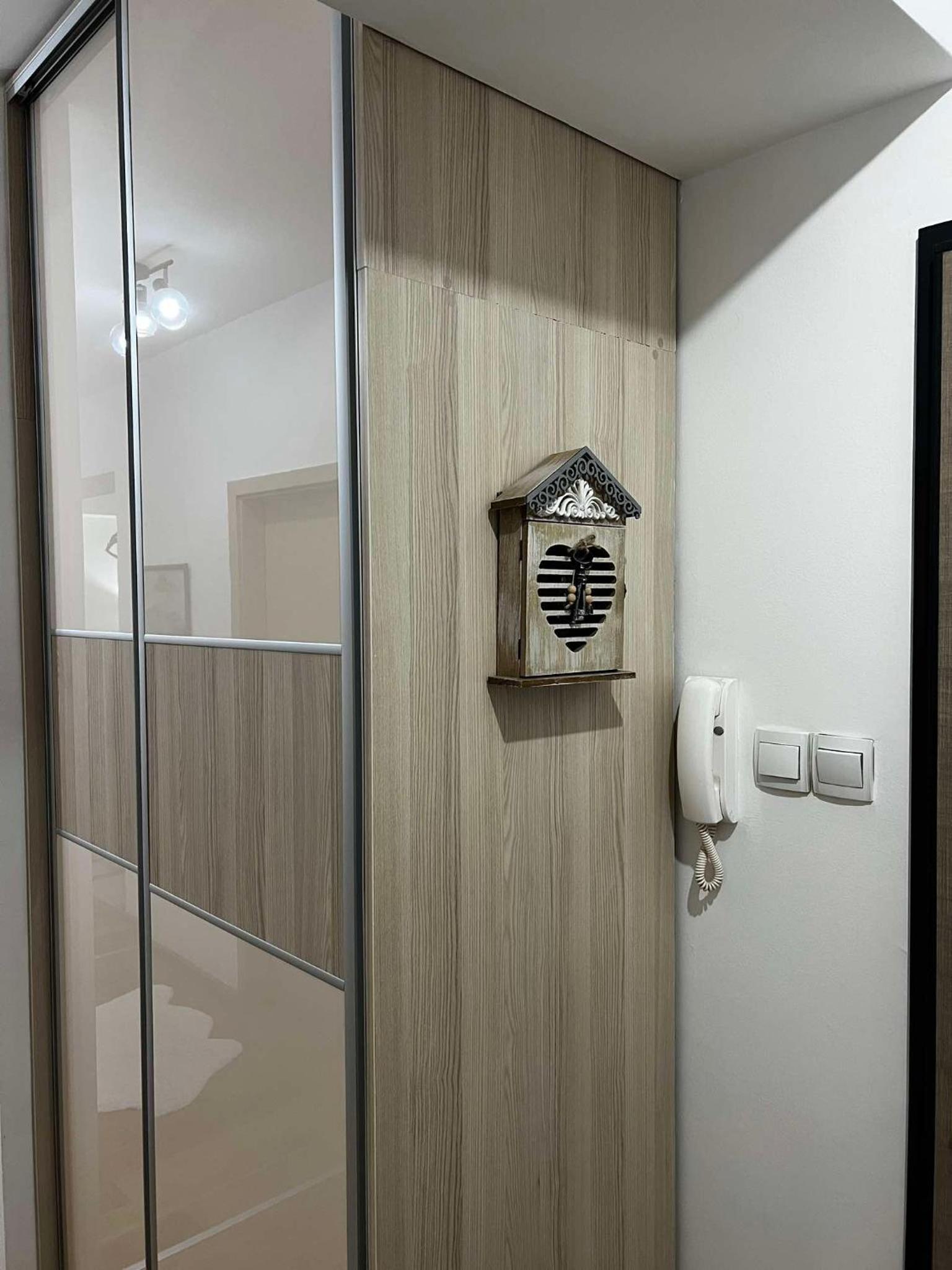 Diamond Onyx Apartment