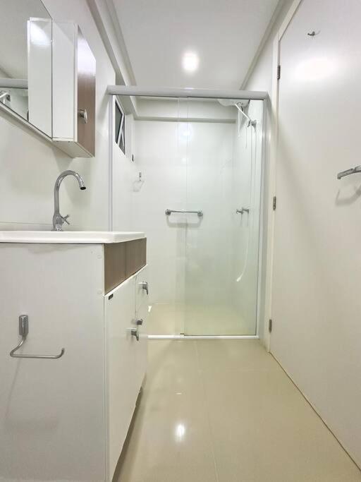 Apartamento em Bombas 2 dormitorios