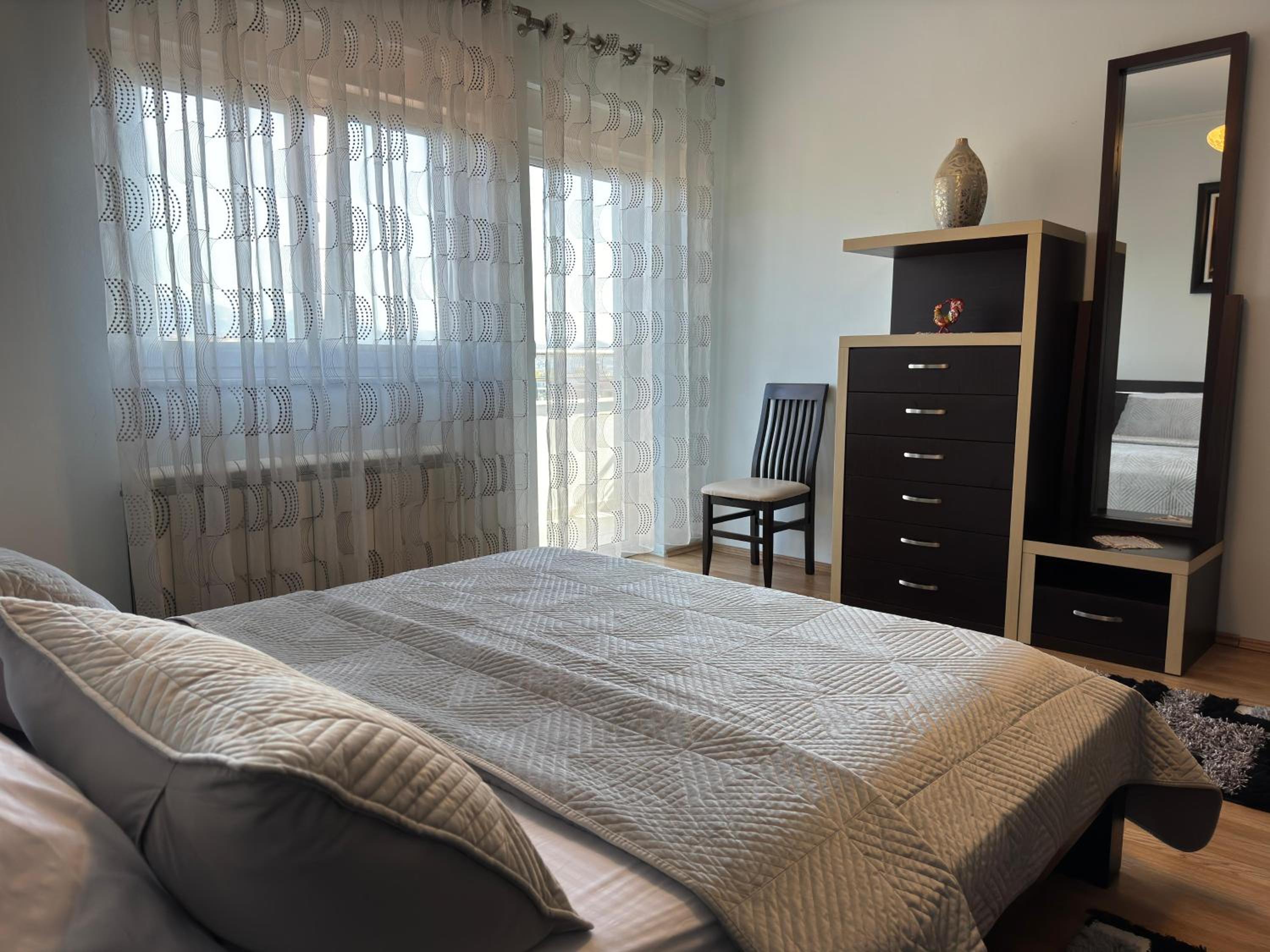 Spacious & Cozy Family Apt near Sanatorium