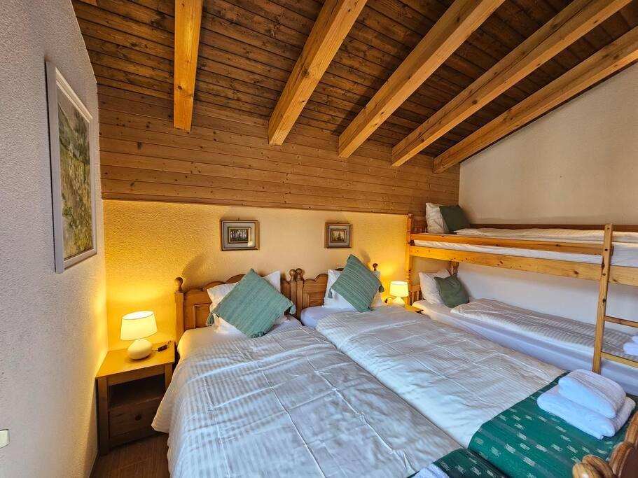 Sawasdee Jungfrau Apartment