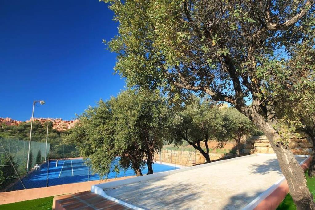La Mairena - Chic Getaway with Sea & Mountain views, Spa and Sports view 2