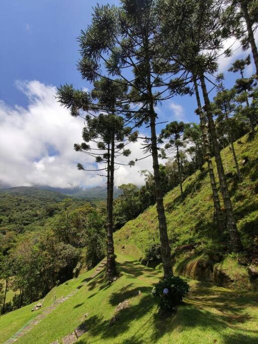 Linda casa em Visconde de Mauá perto da cachoeira