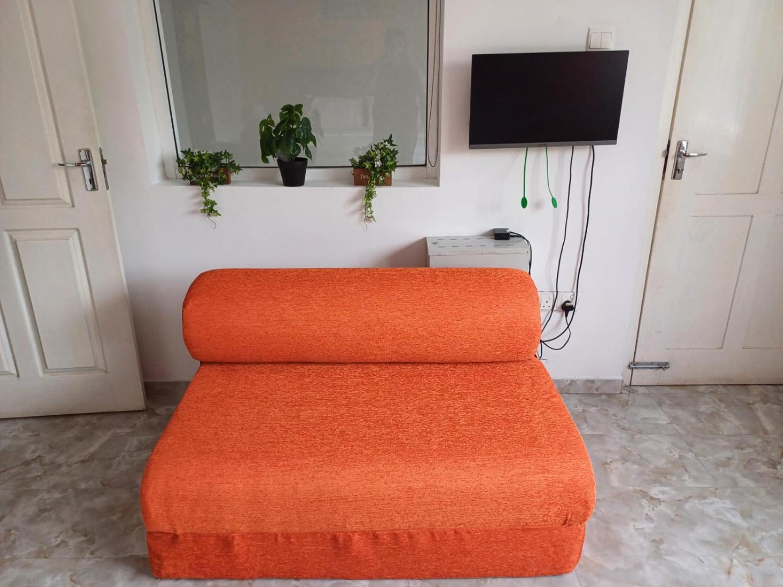 Spacious Eco Guest House Colombo view 2