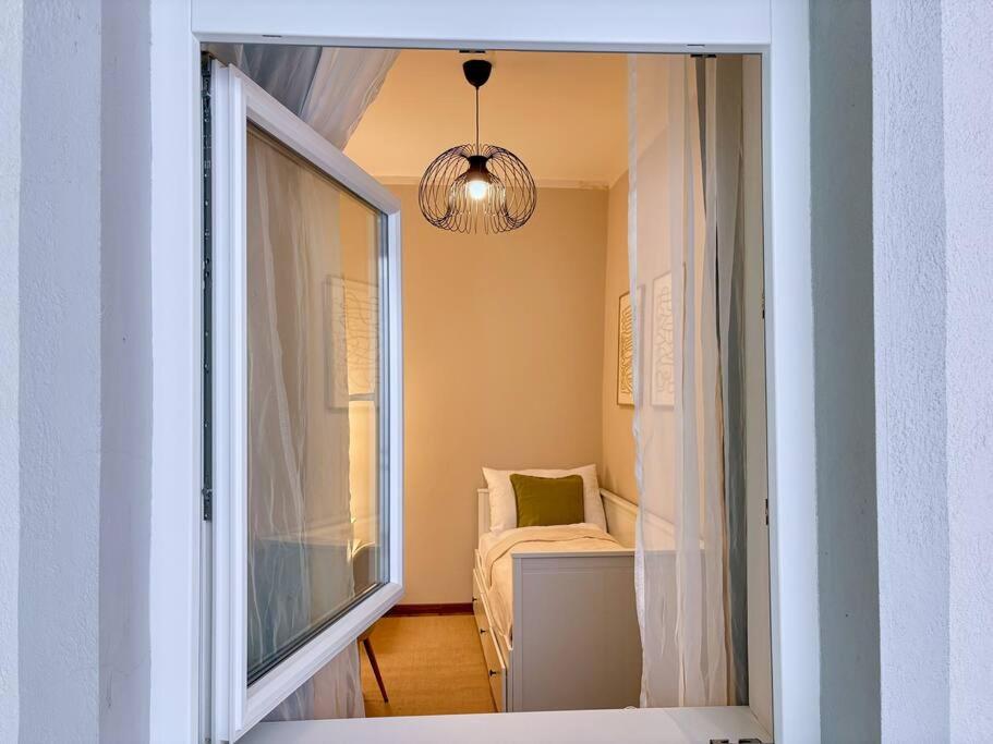 Balkon I Close to S-Bahn I 5 Minutes to Mall