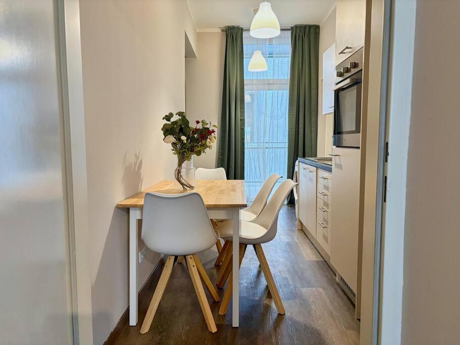 Balkon I Close to S-Bahn I 5 Minutes to Mall