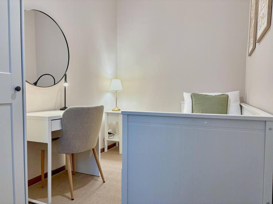 Balkon I Close to S-Bahn I 5 Minutes to Mall