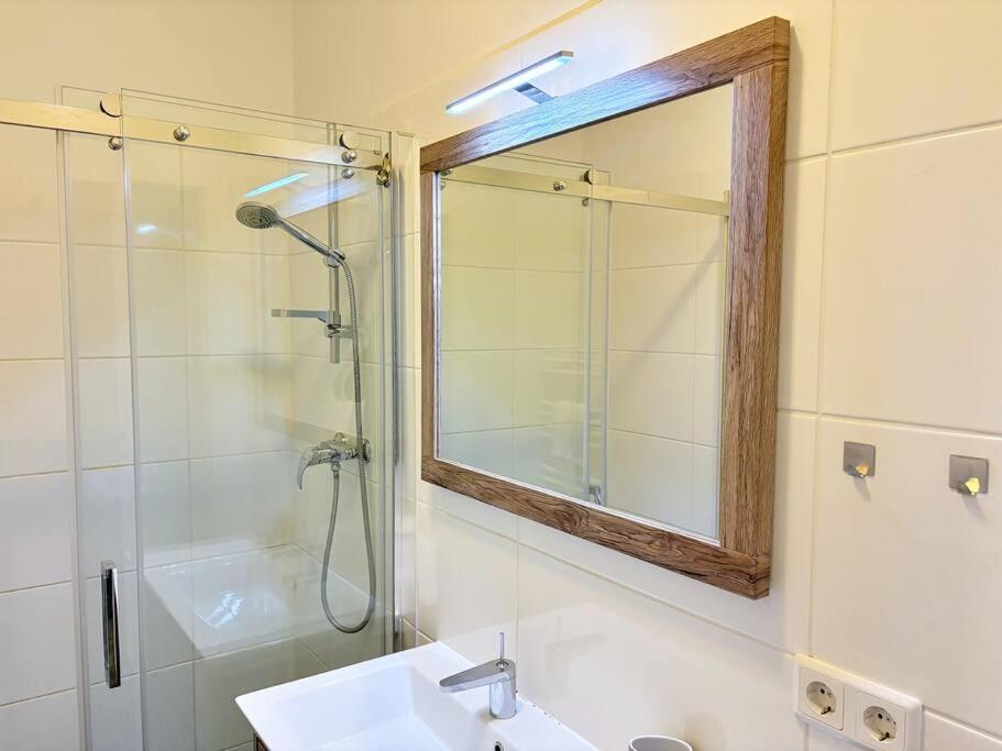 Balkon I Close to S-Bahn I 5 Minutes to Mall