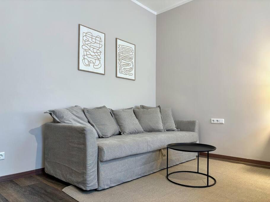 Balkon I Close to S-Bahn I 5 Minutes to Mall