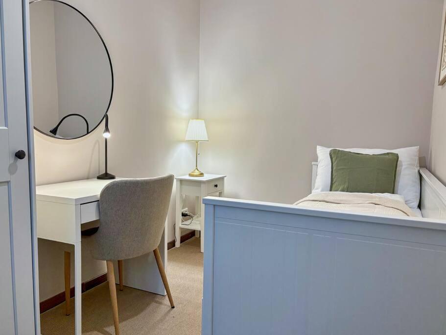Balkon I Close to S-Bahn I 5 Minutes to Mall