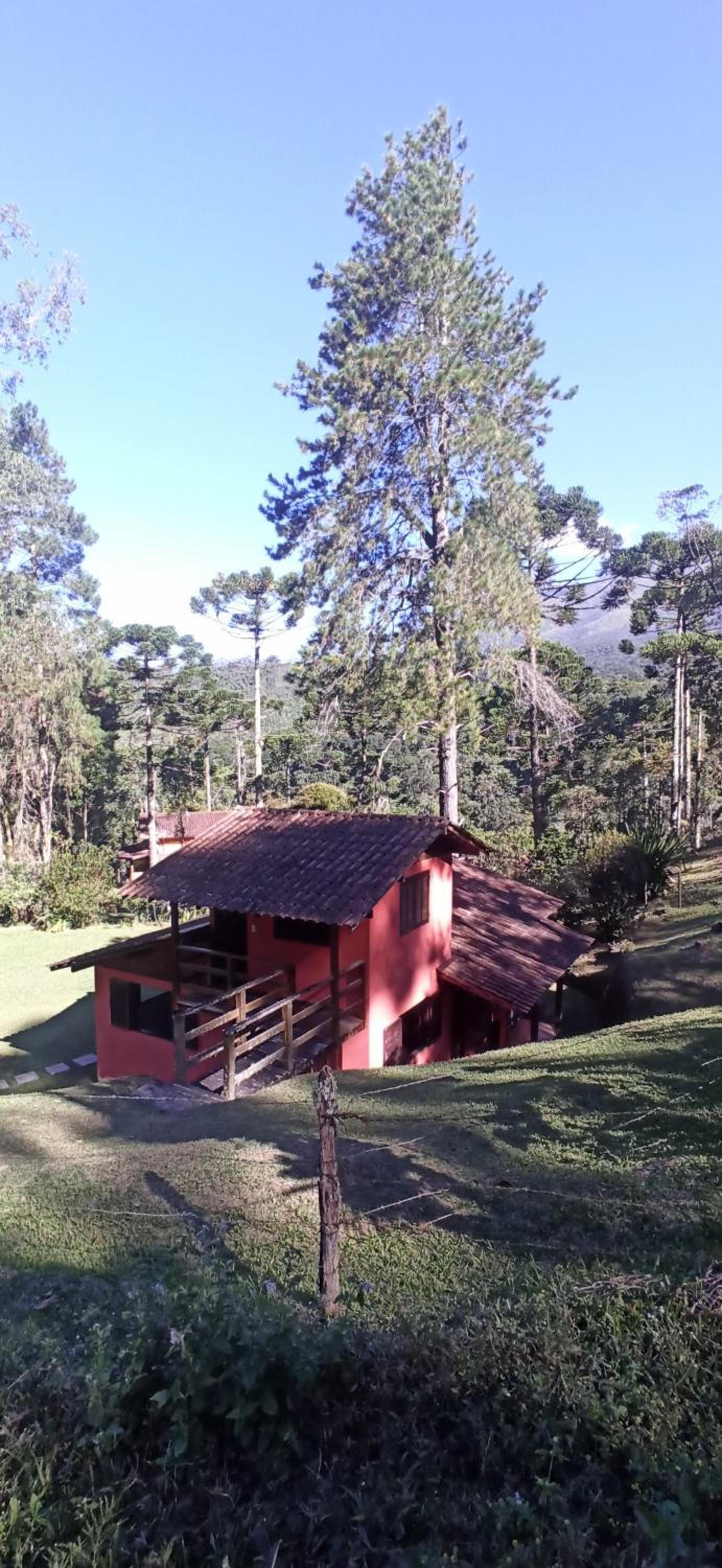 Linda casa em Visconde de Mauá perto da cachoeira