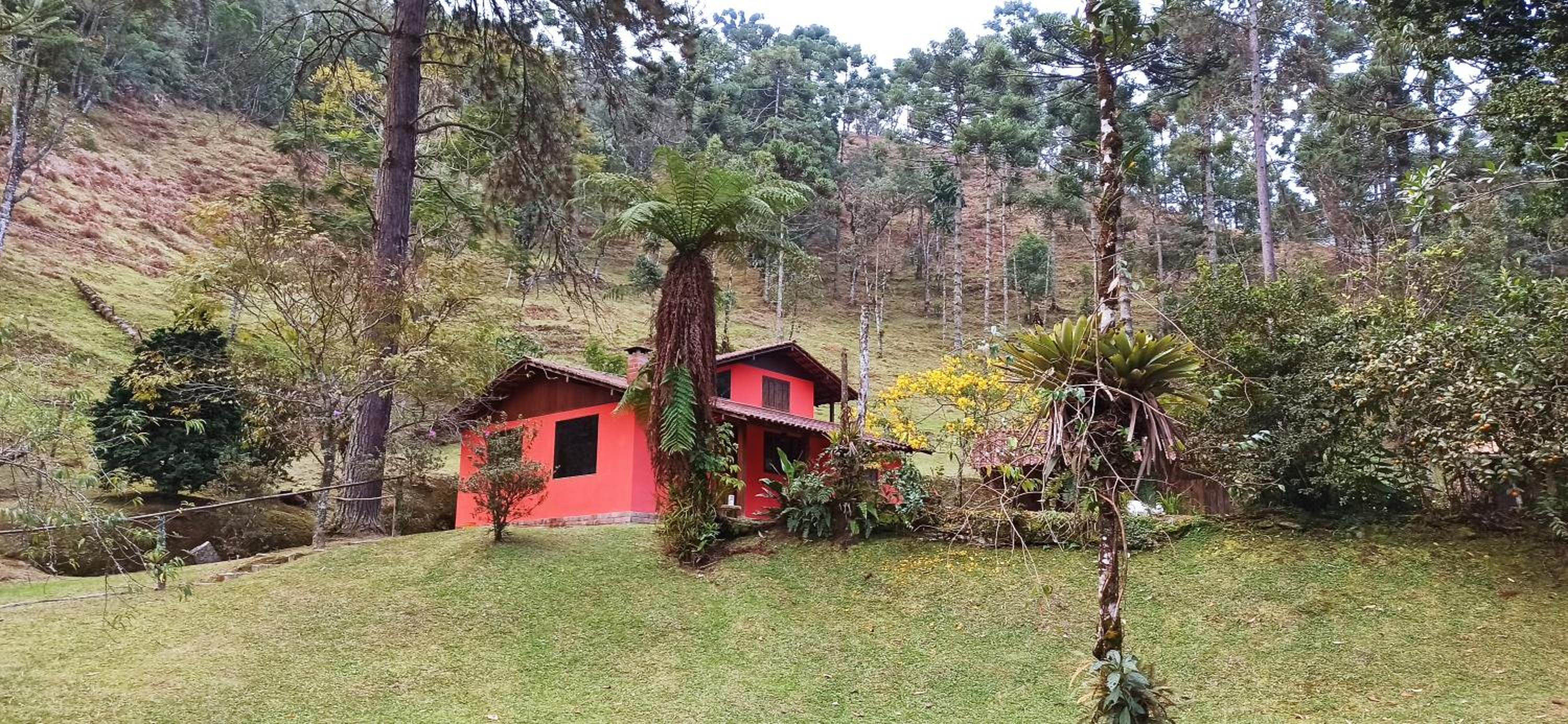 Linda casa em Visconde de Mauá perto da cachoeira