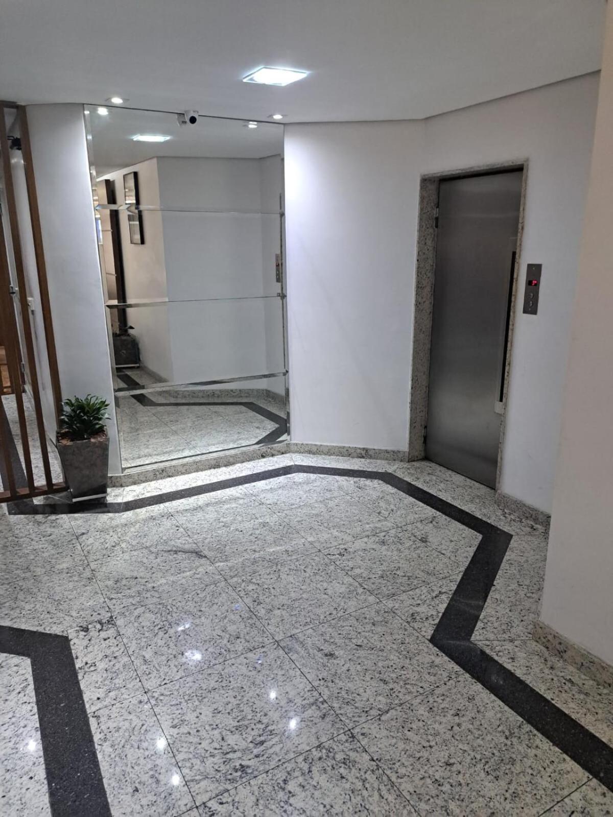 FLAT Completo próx. Av Paulista 1 Vaga serv. Hotel