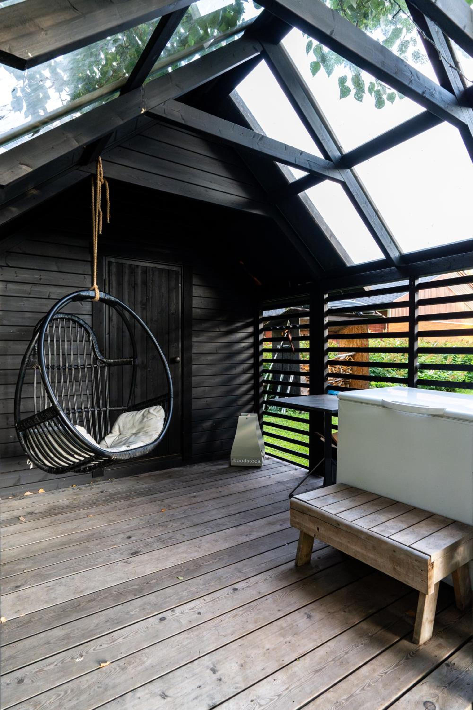 Villa Redwood