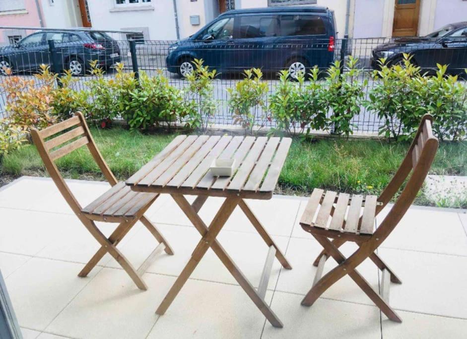 Chic 100m2 Flat in Center with terrace and parking view 5