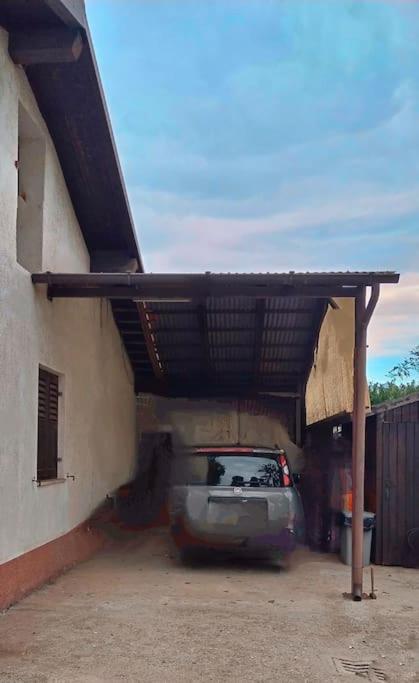 Villetta indipendente Shabby house view 2