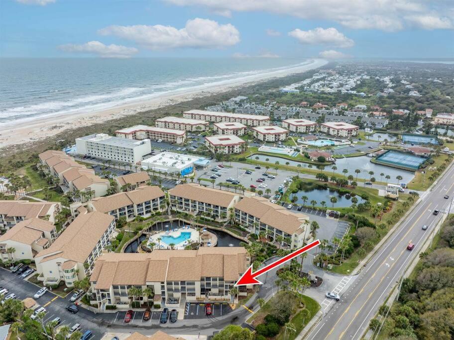 Hotel Beachfront resort Heated Pool 3King beds 85in TV BBQ - Image 1