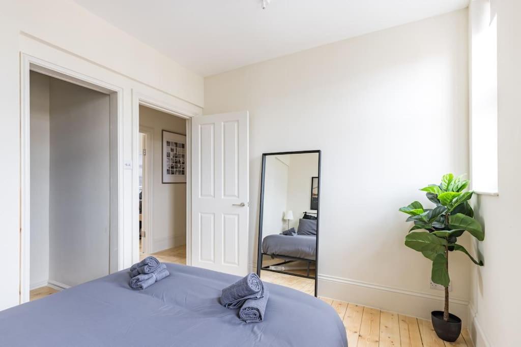 4 Bed Penthouse in Shoreditch