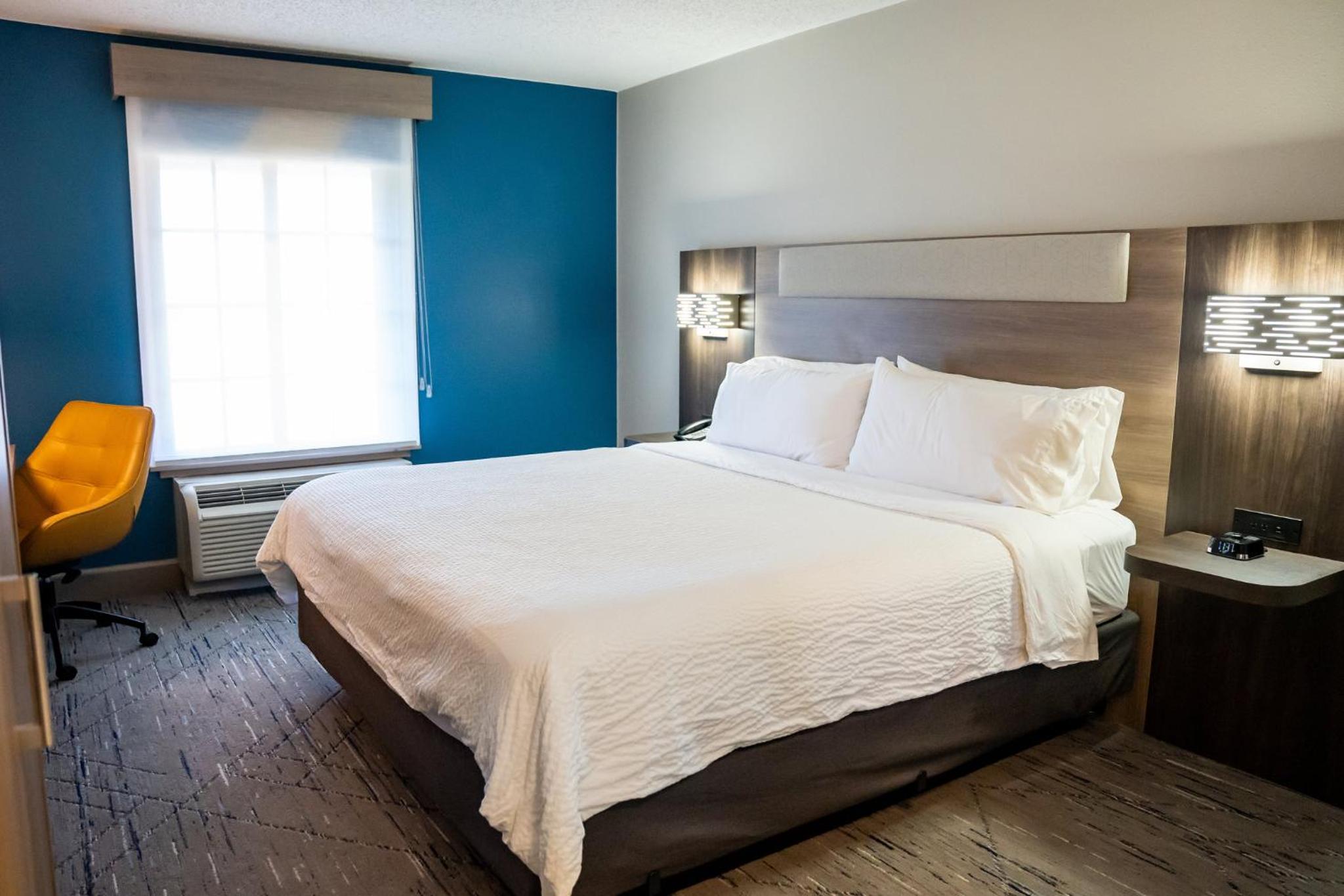 Holiday Inn Express Frazer - Malvern, an IHG Hotel - Property Image 13