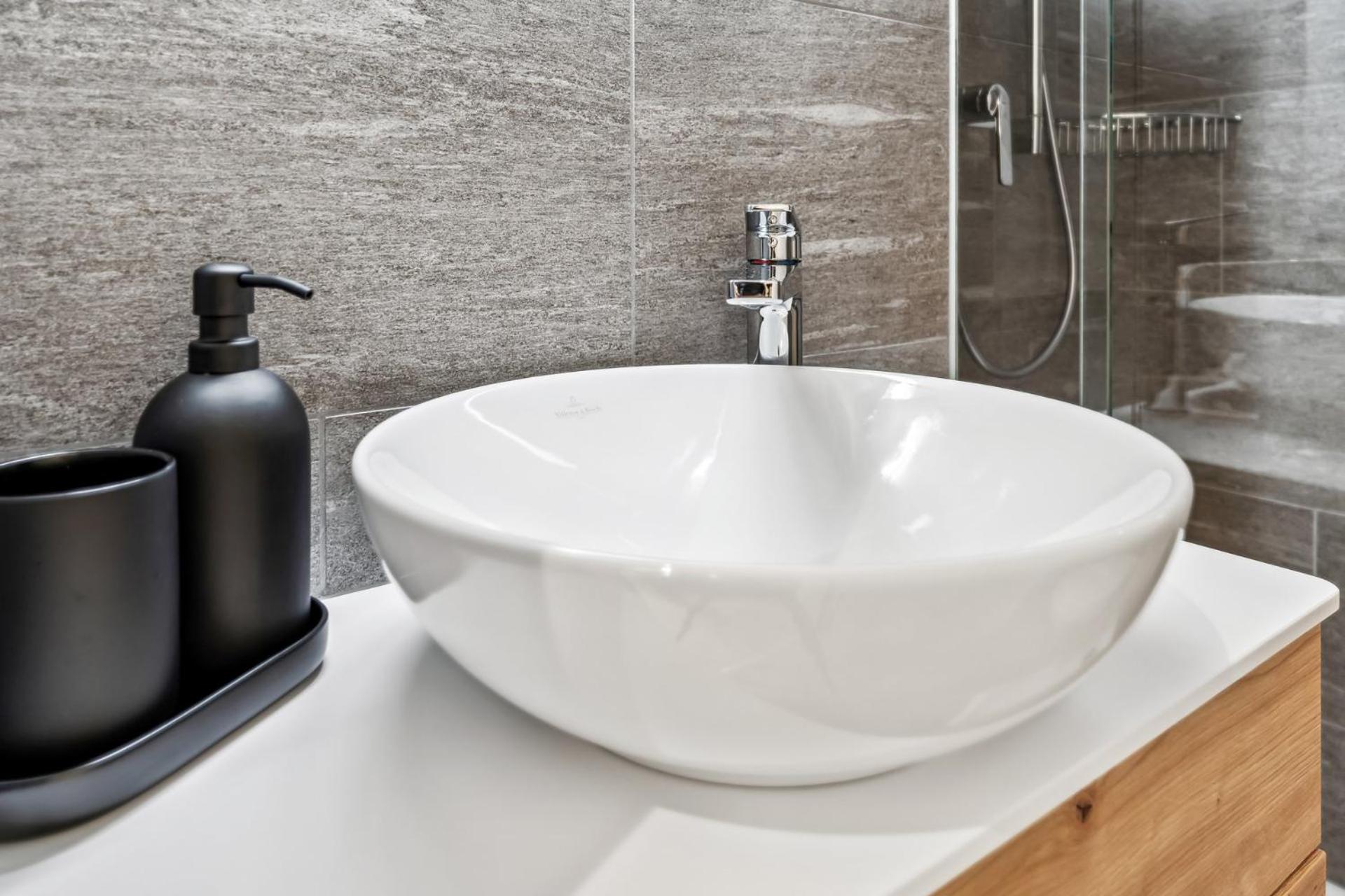 book2stay - Kuscheliges Alpin-Studio mit Schwimmbad