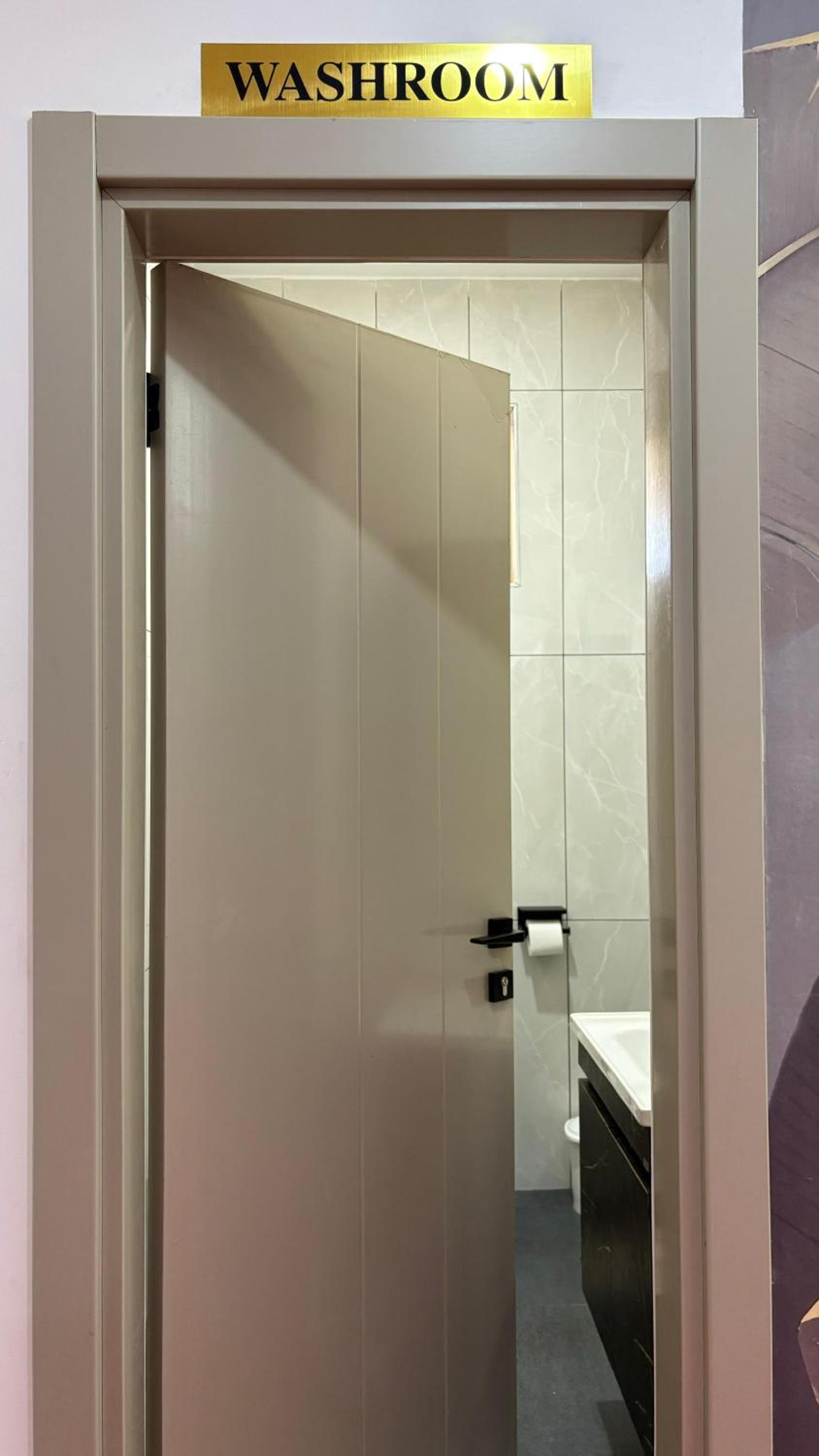 Luxurious 2 bedroom apartment Nyali view 5
