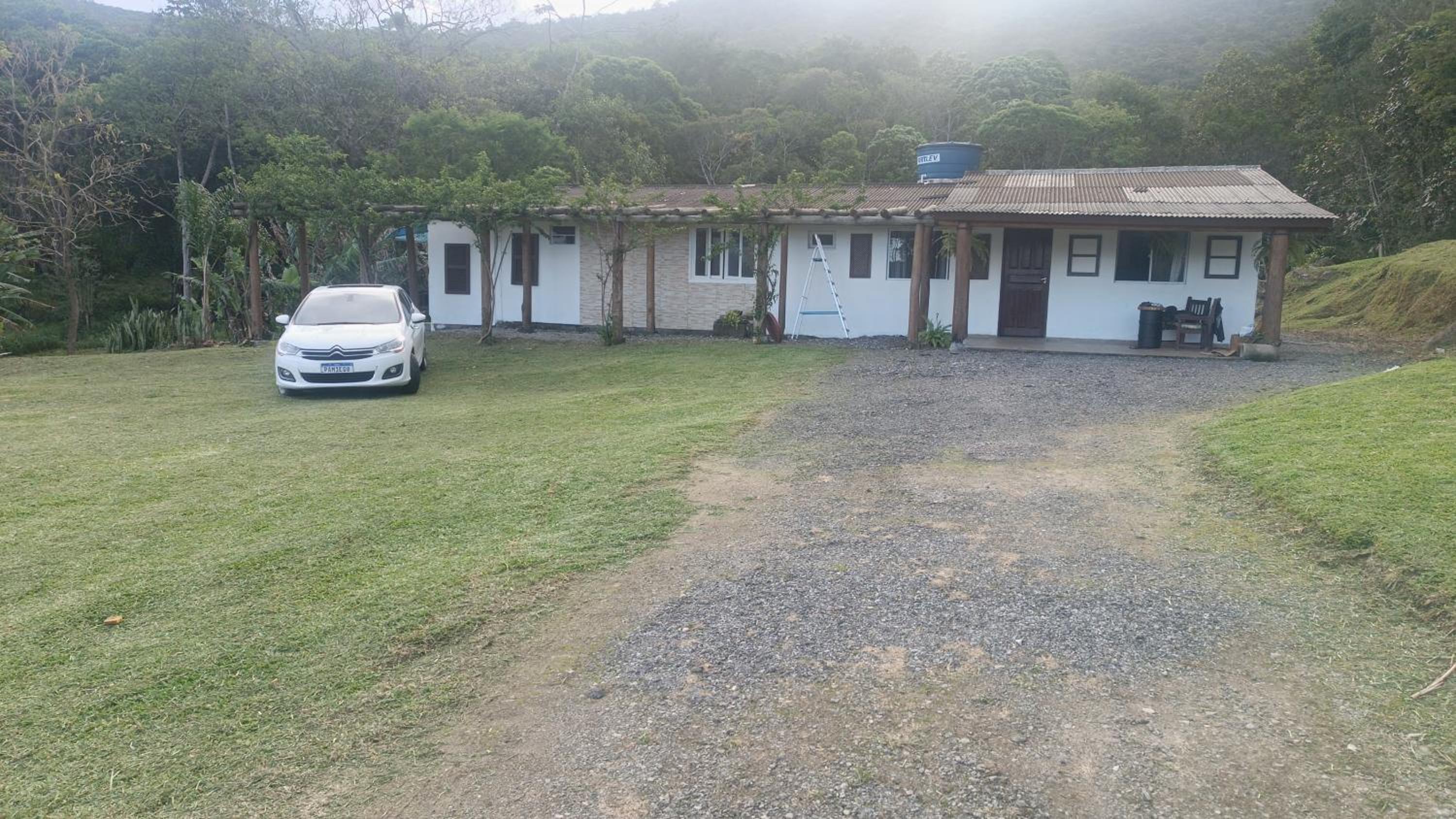 Hostel Serramar