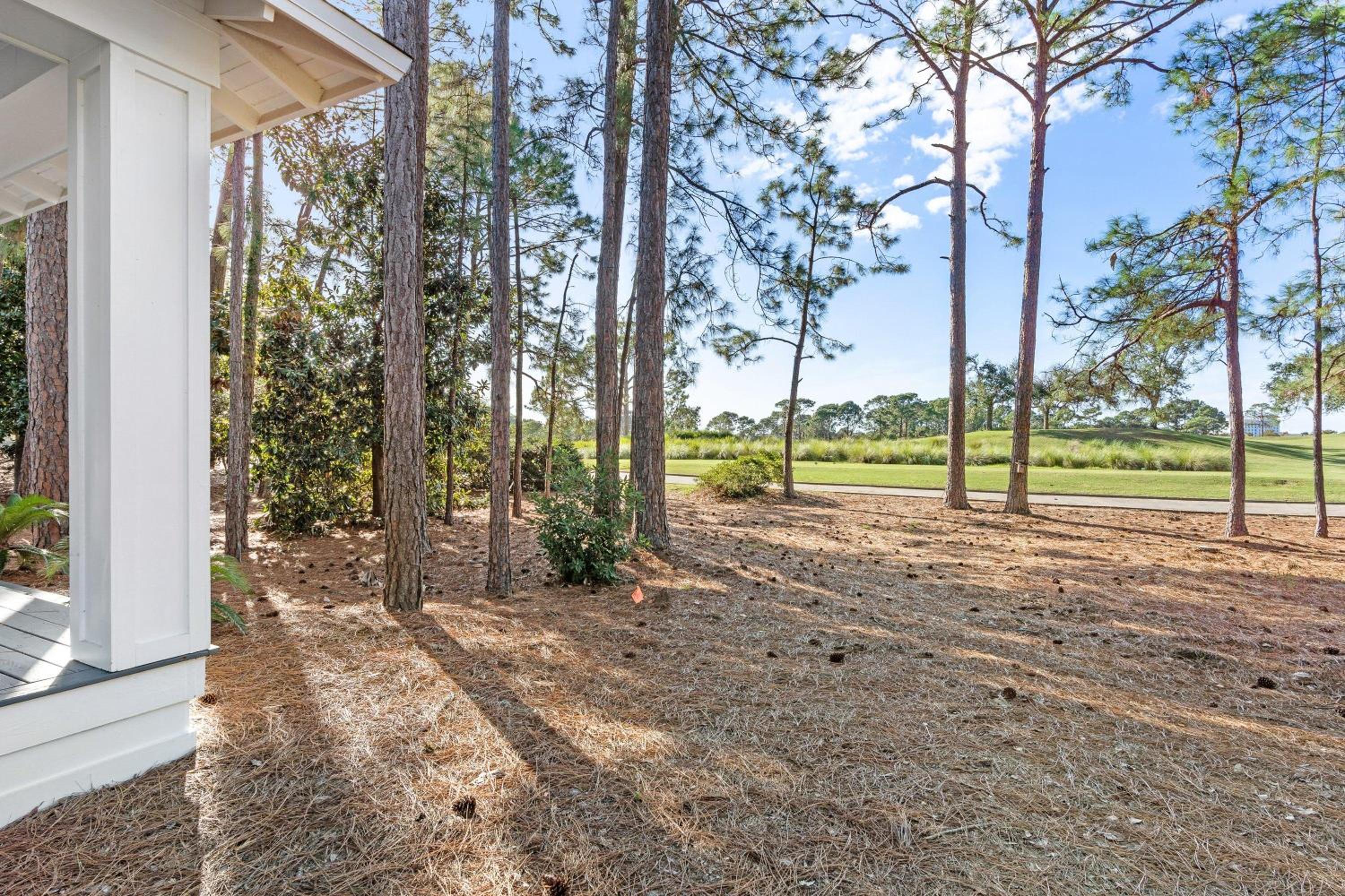 1289 Laurel Grove view 3