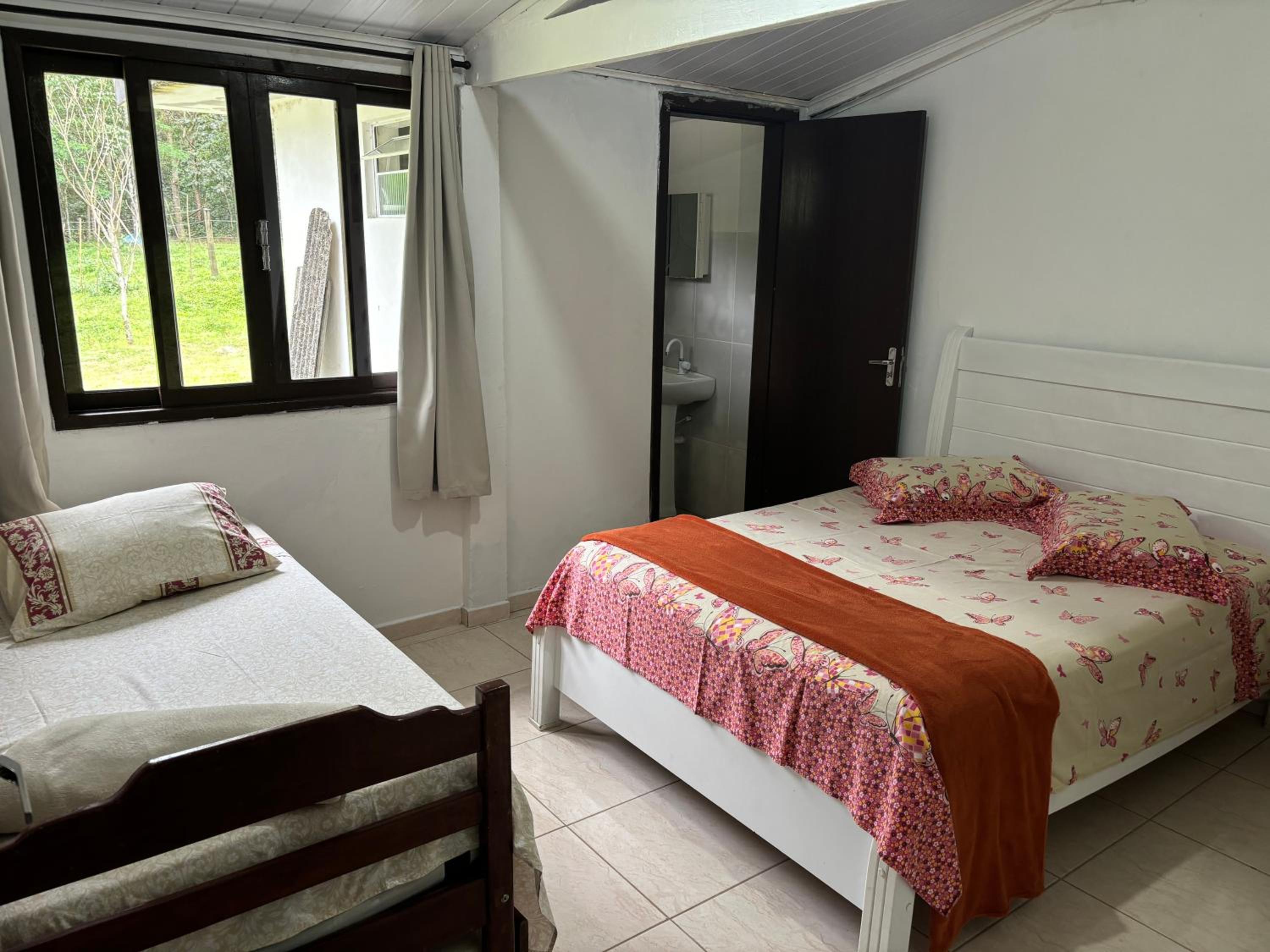 Hostel Serramar