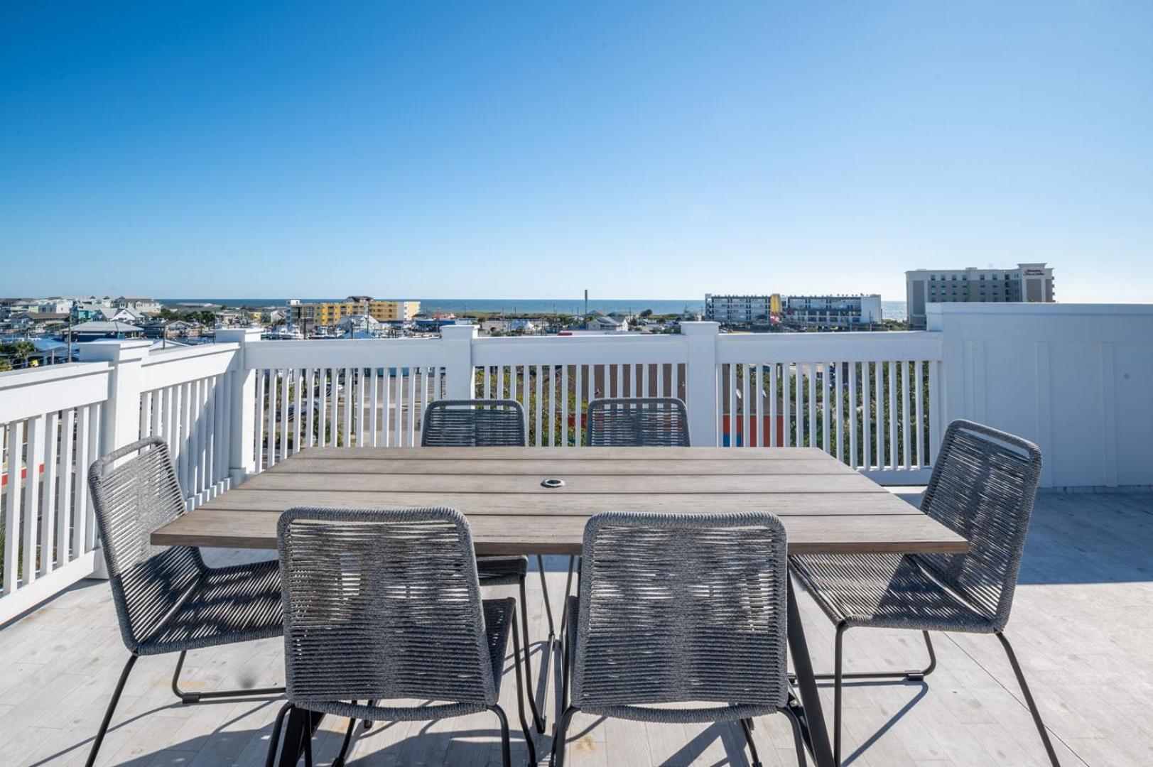 Luxury New Build with Oceanview - Go with the Flo 1 view 4