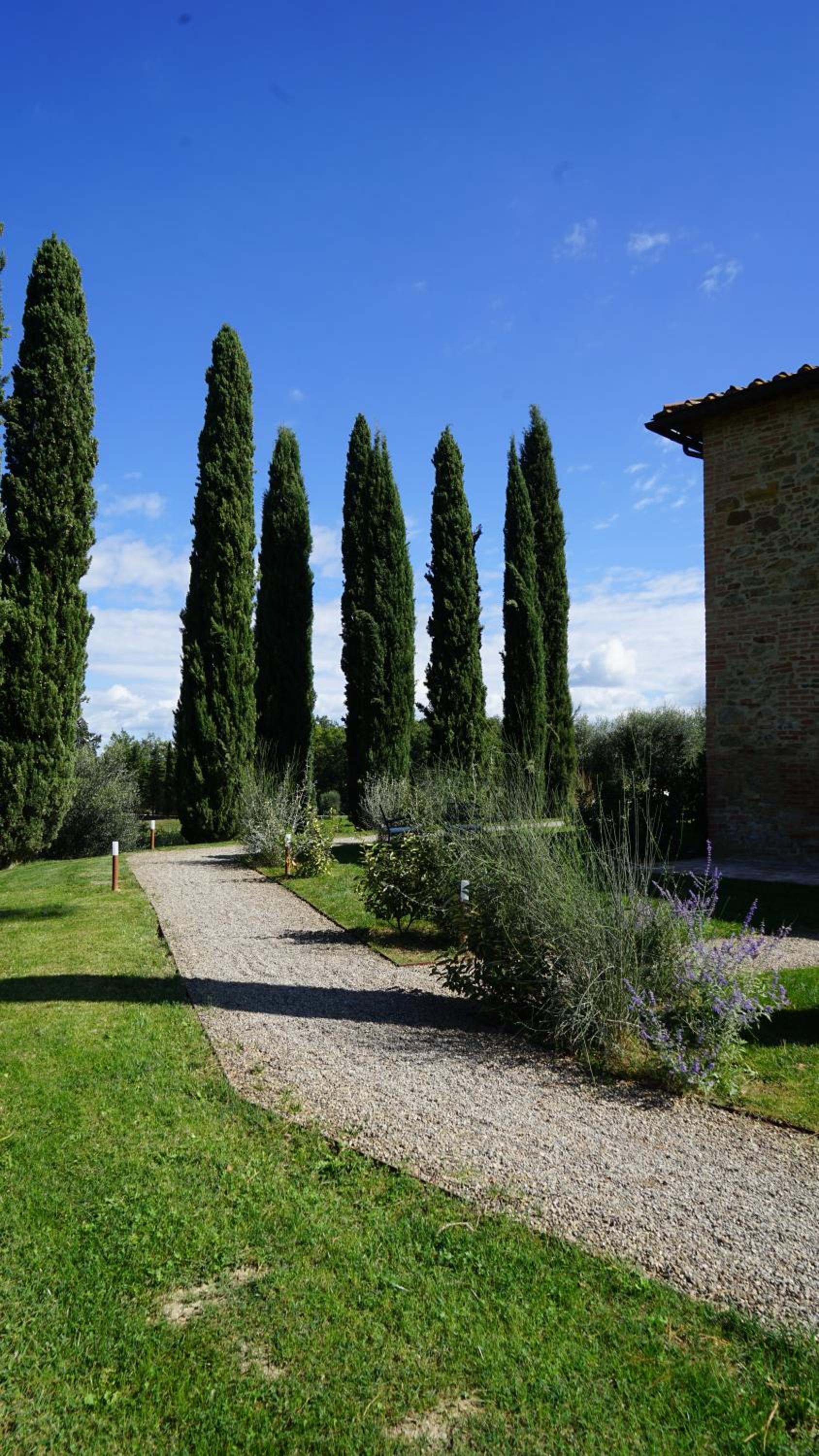 Mormoraia view 3