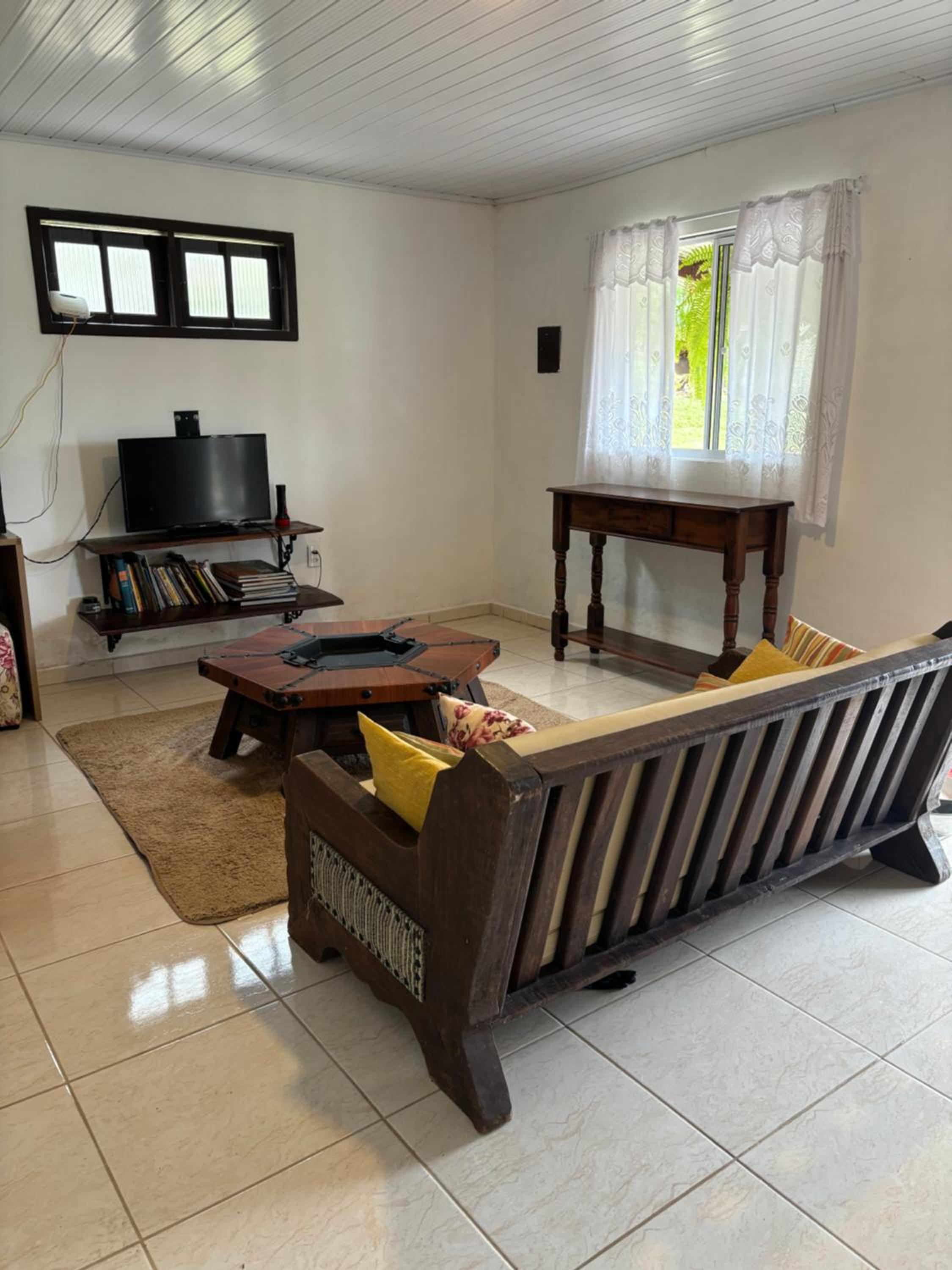 Hostel Serramar
