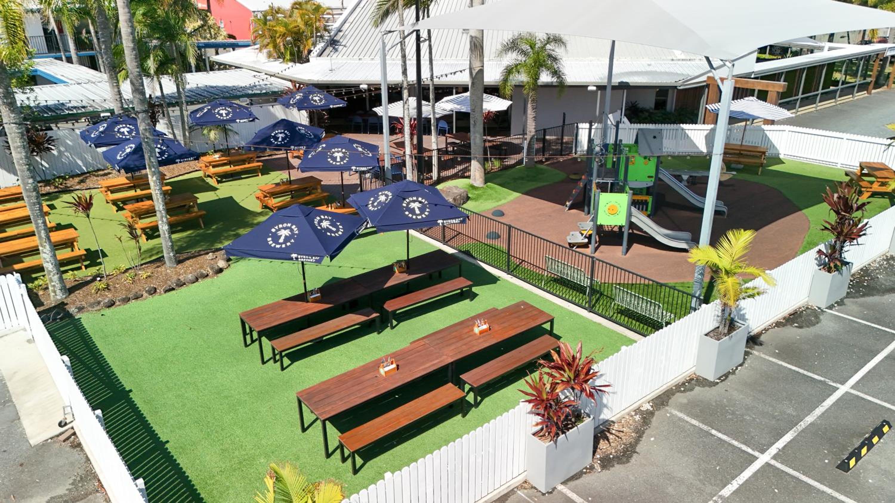 Currimundi Hotel