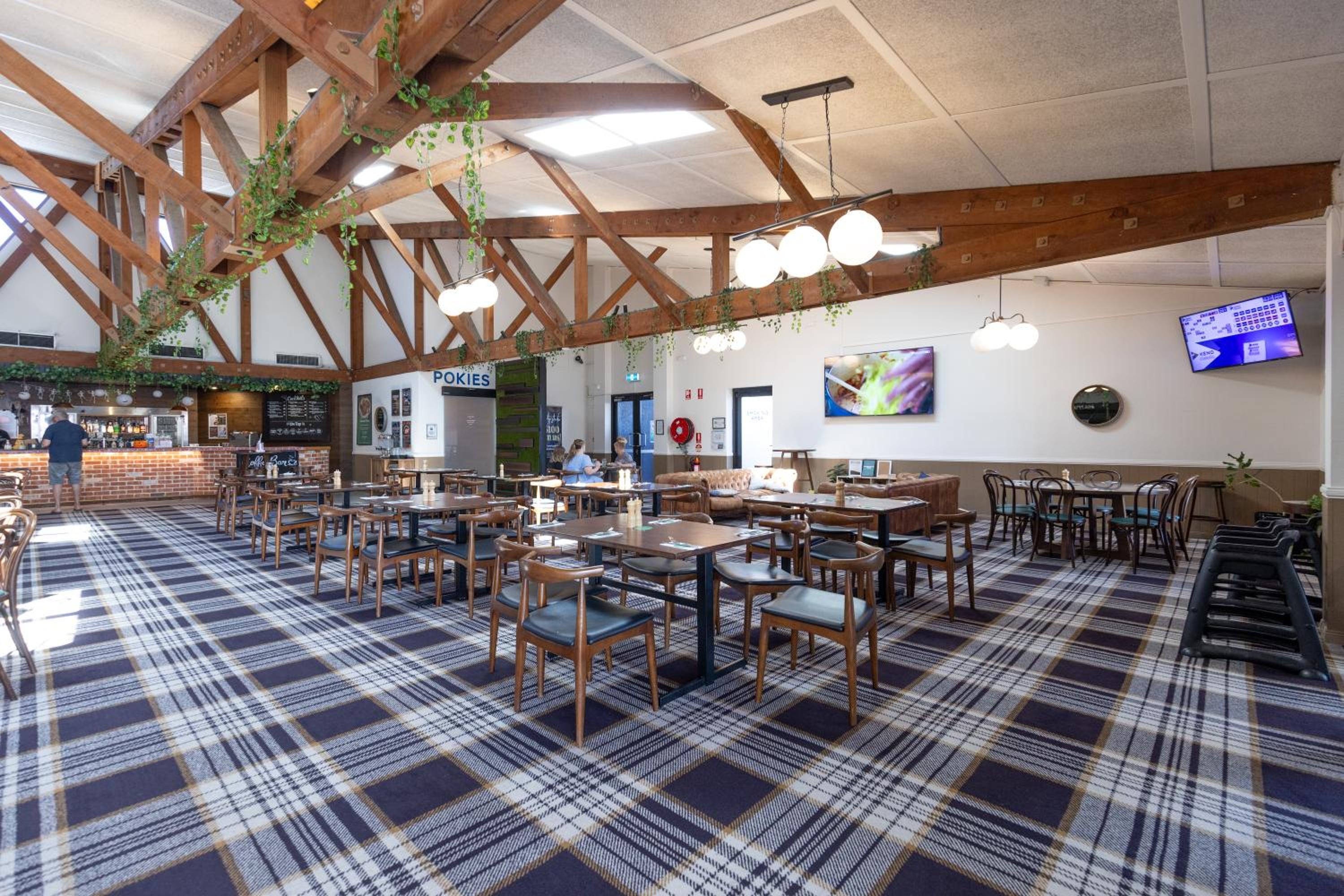 Currimundi Hotel