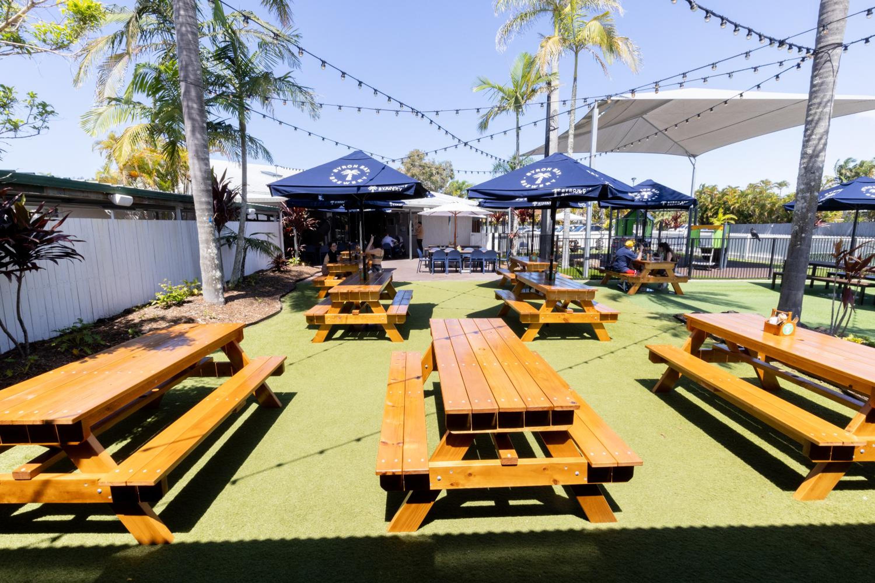 Currimundi Hotel