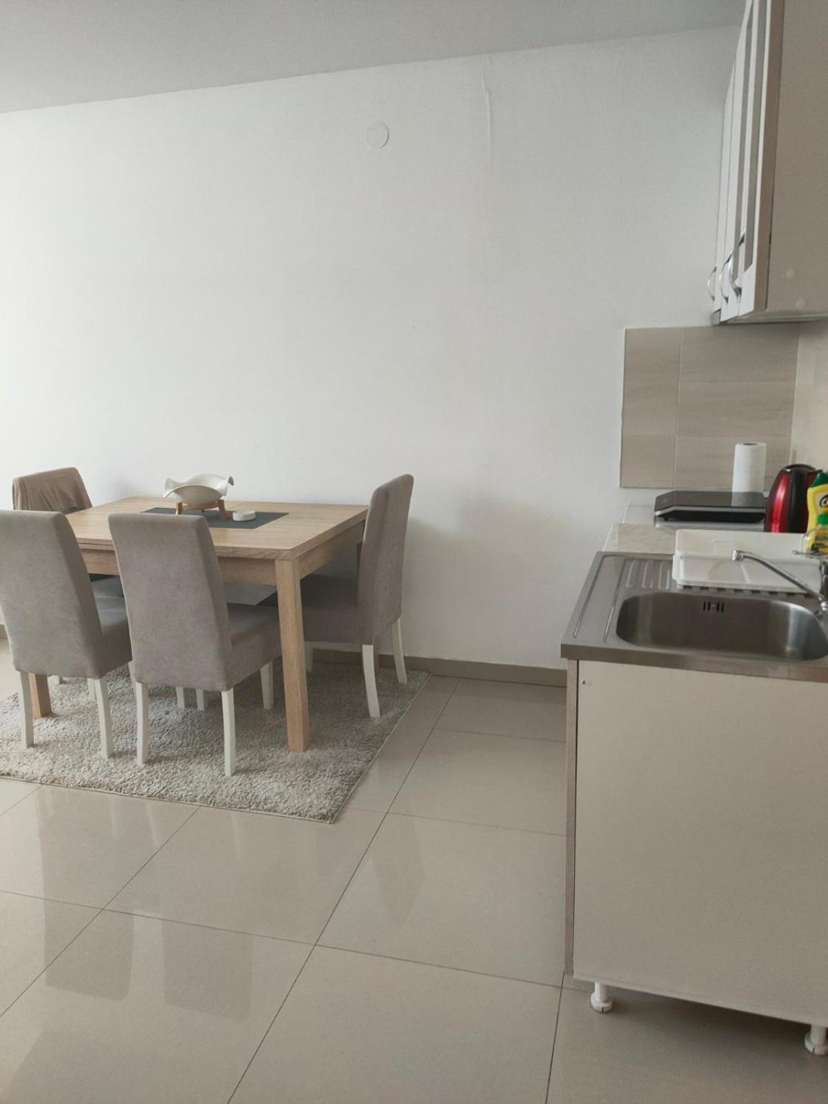 Apartman 5