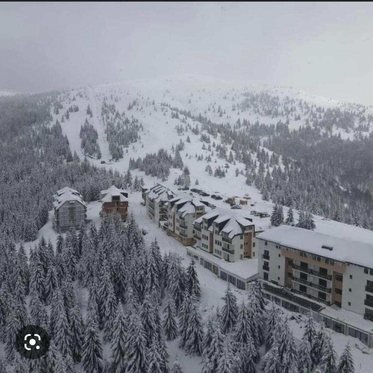 Sunčani breg resort & spa view 3
