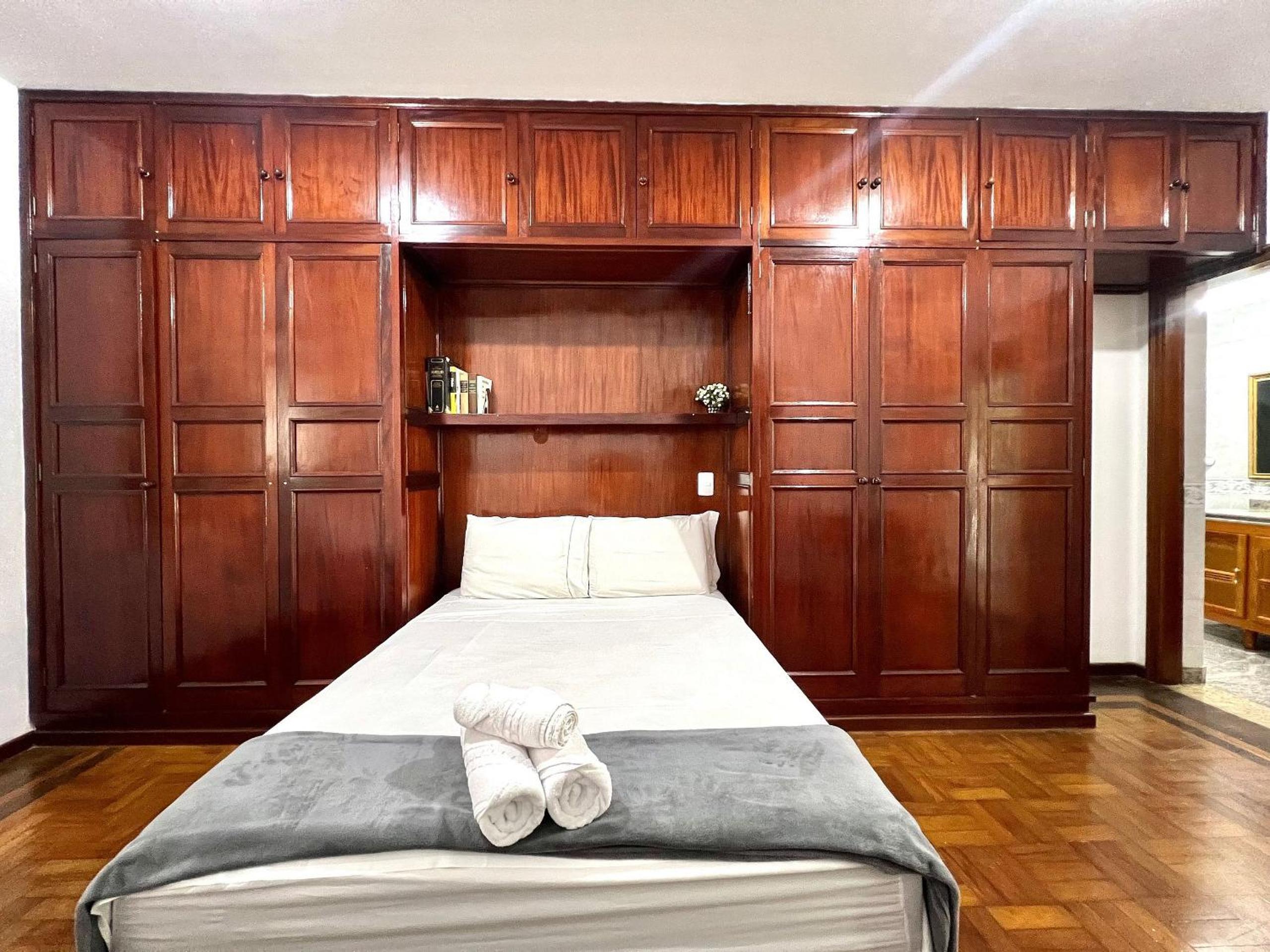 House in Copacabana - 2 Suites