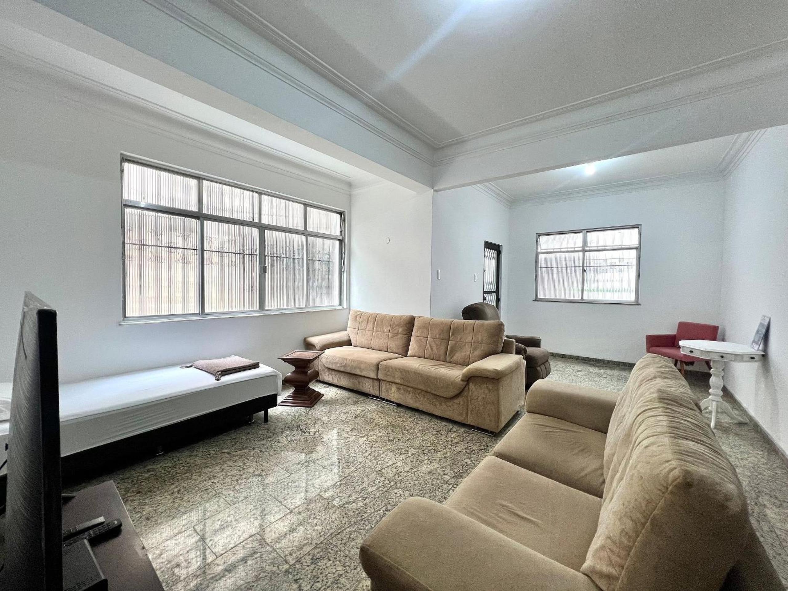 House in Copacabana - 2 Suites