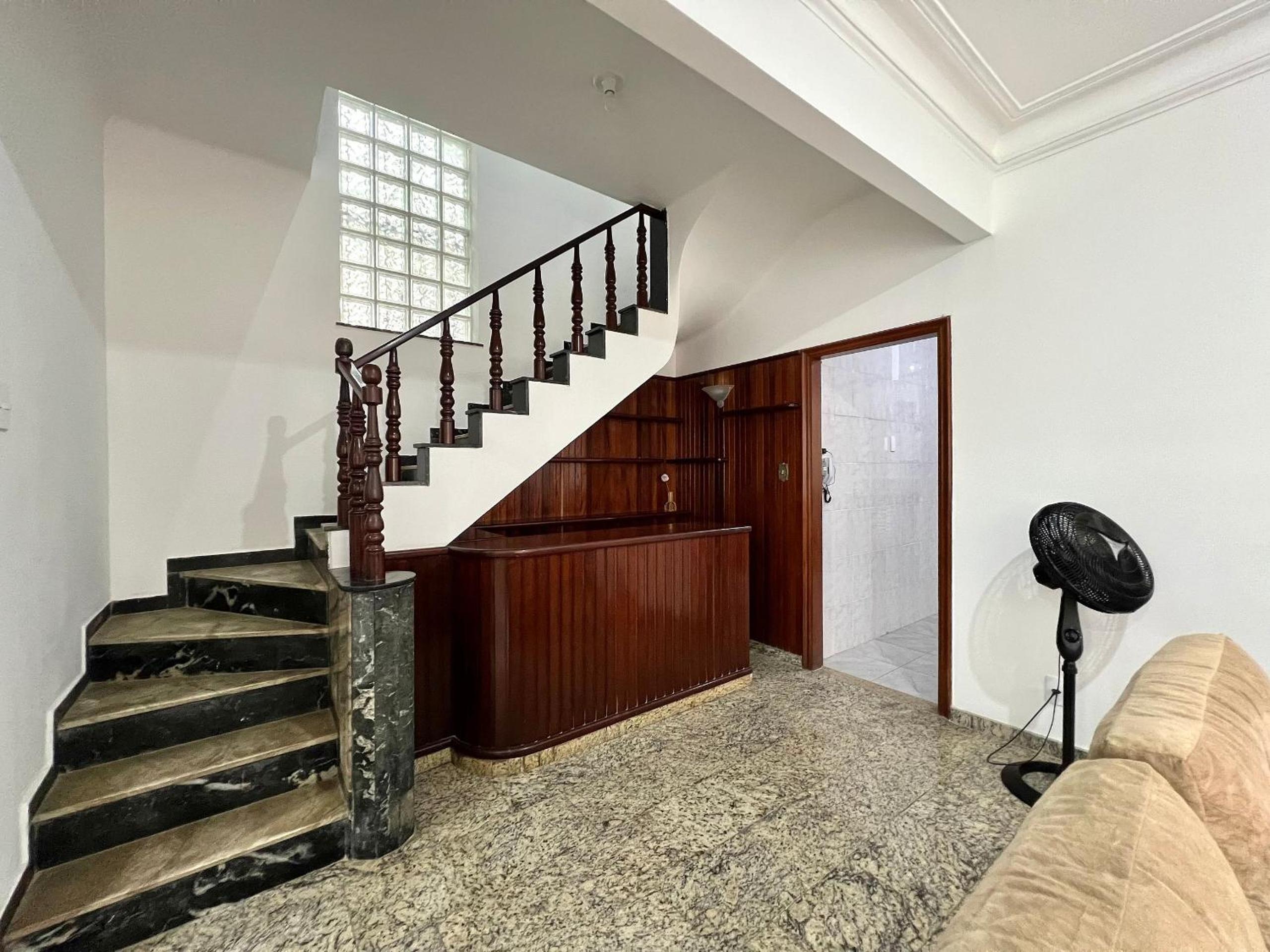 House in Copacabana - 2 Suites