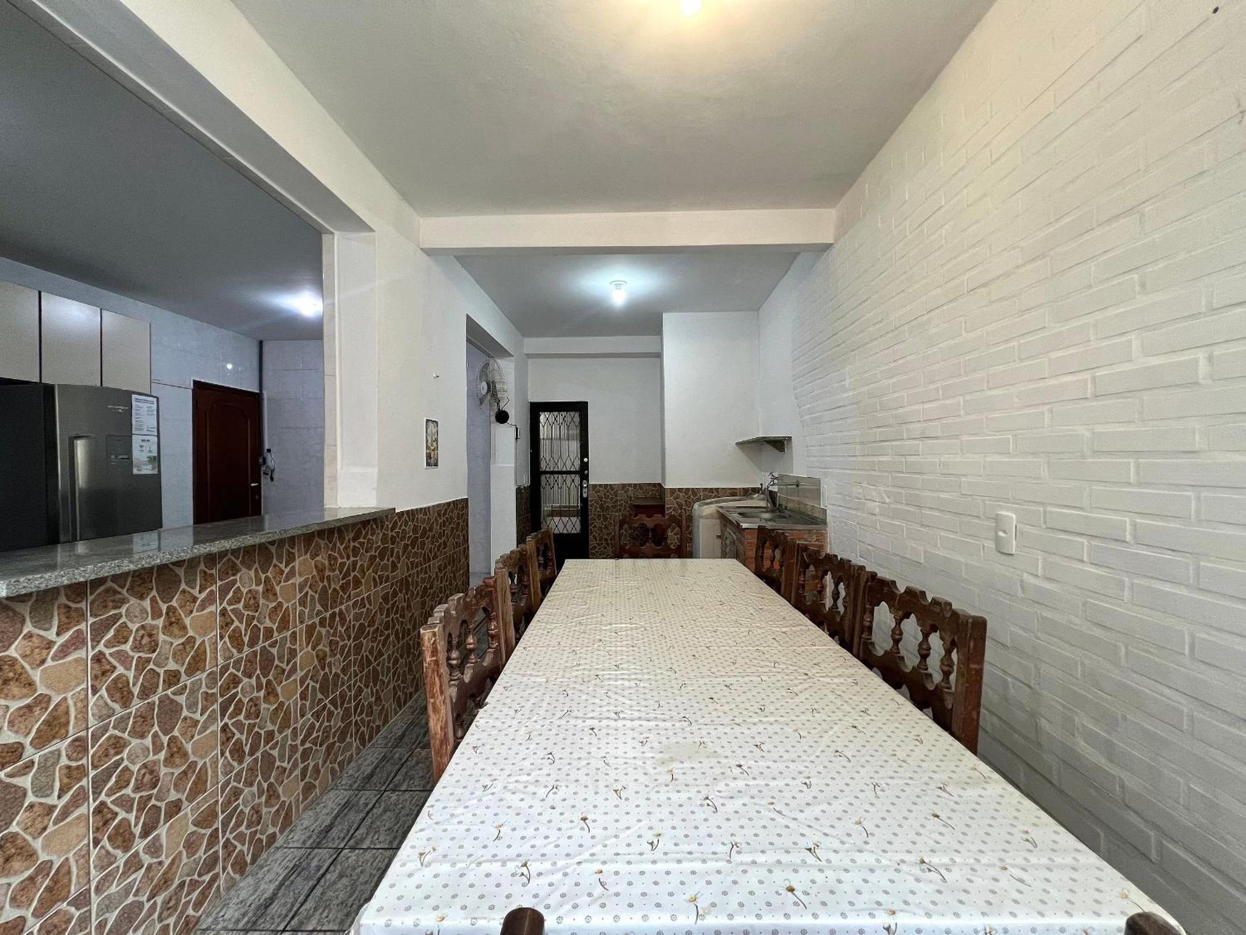 House in Copacabana - 2 Suites
