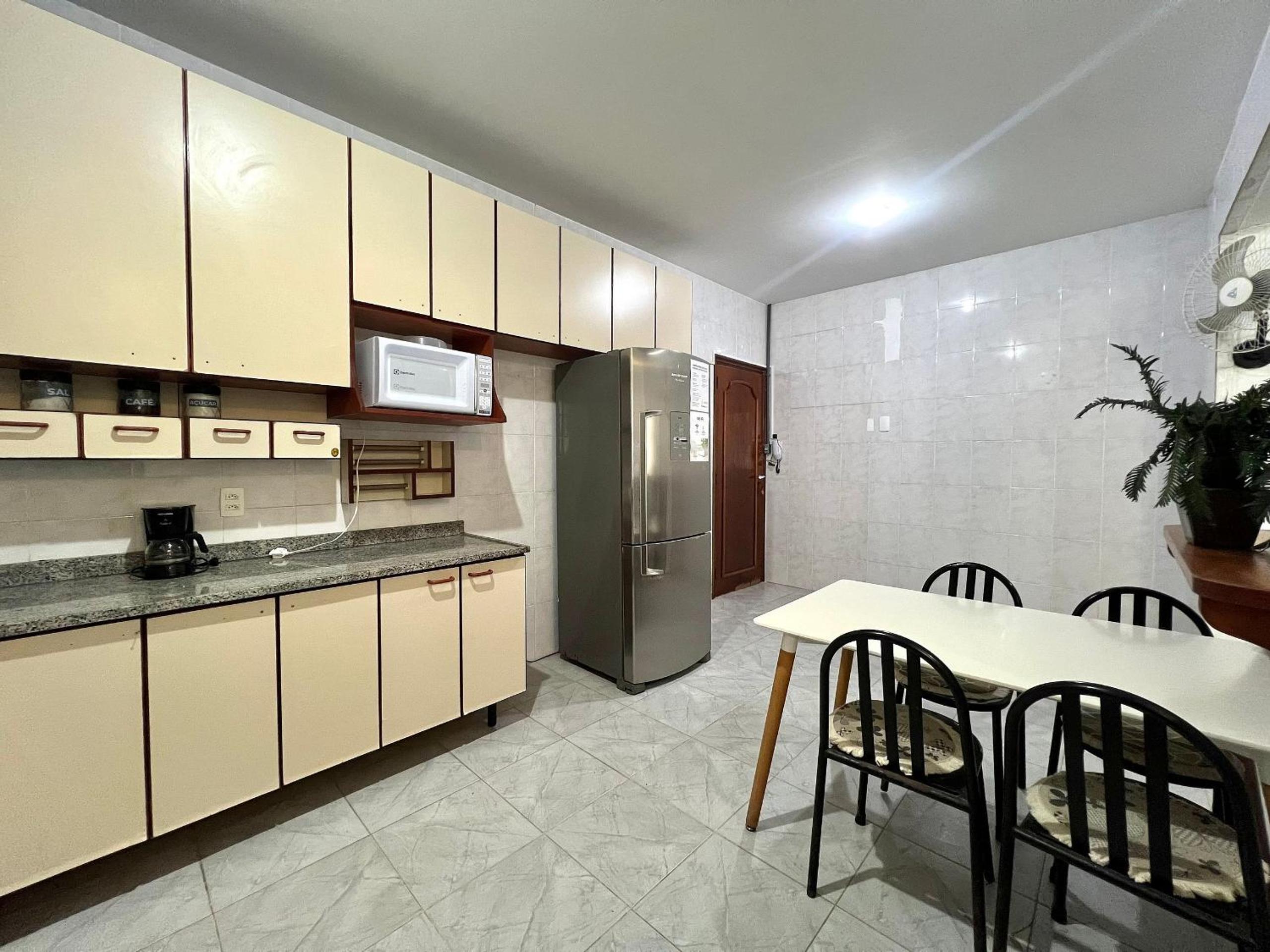 House in Copacabana - 2 Suites