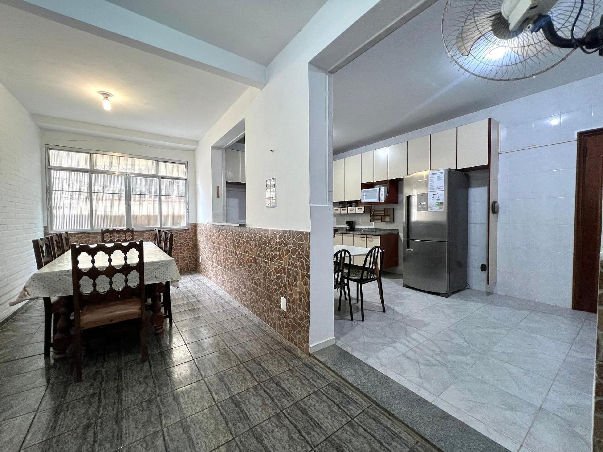 House in Copacabana - 2 Suites