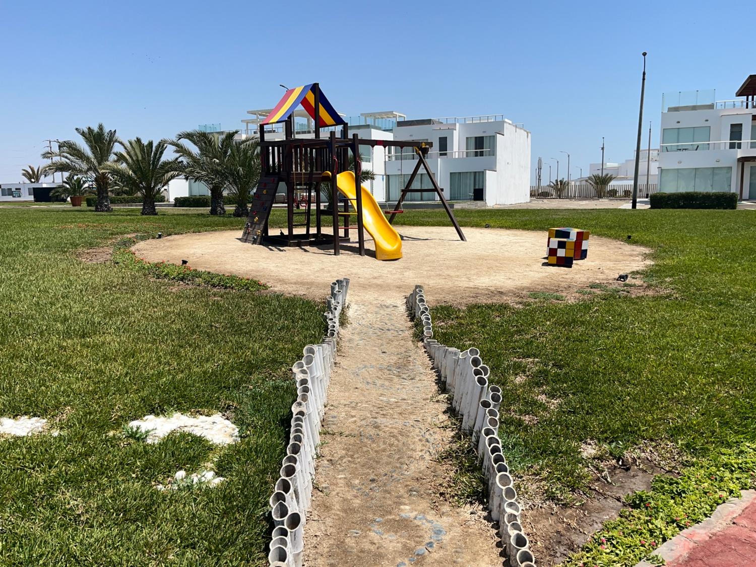 Photo 18