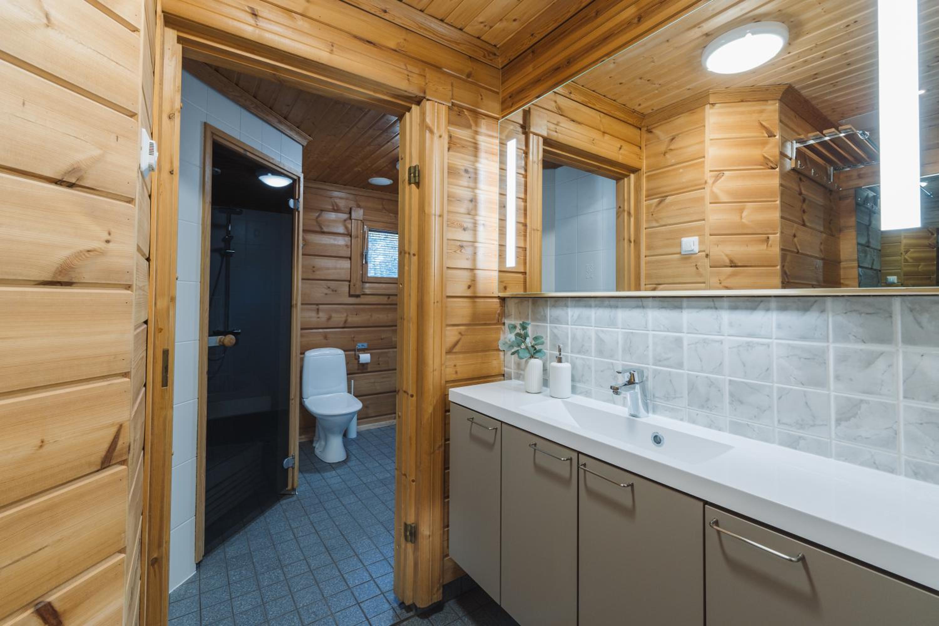 Luxurious Villa Levin Lepola - Also own private Lapland hut