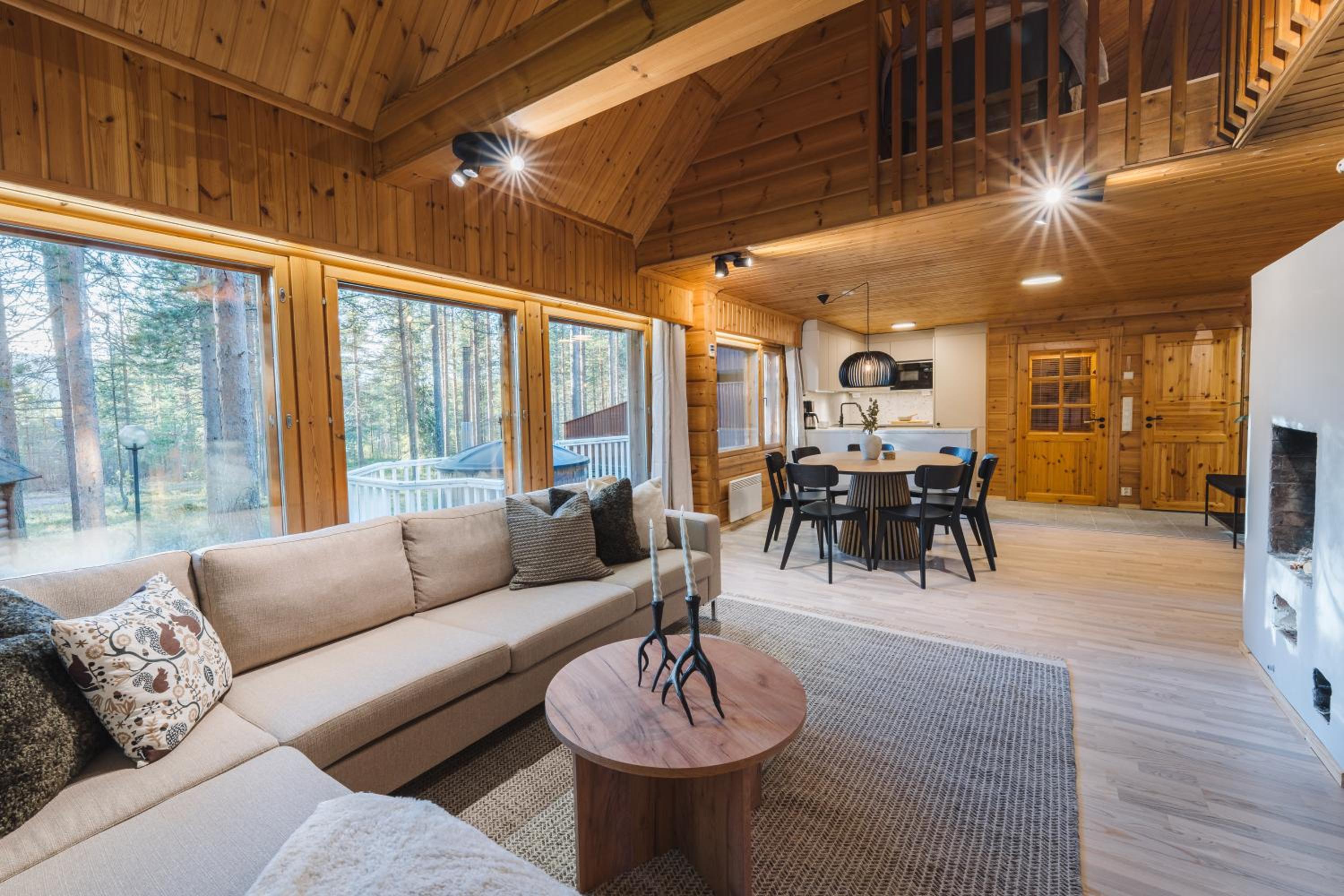 Luxurious Villa Levin Lepola - Also own private Lapland hut