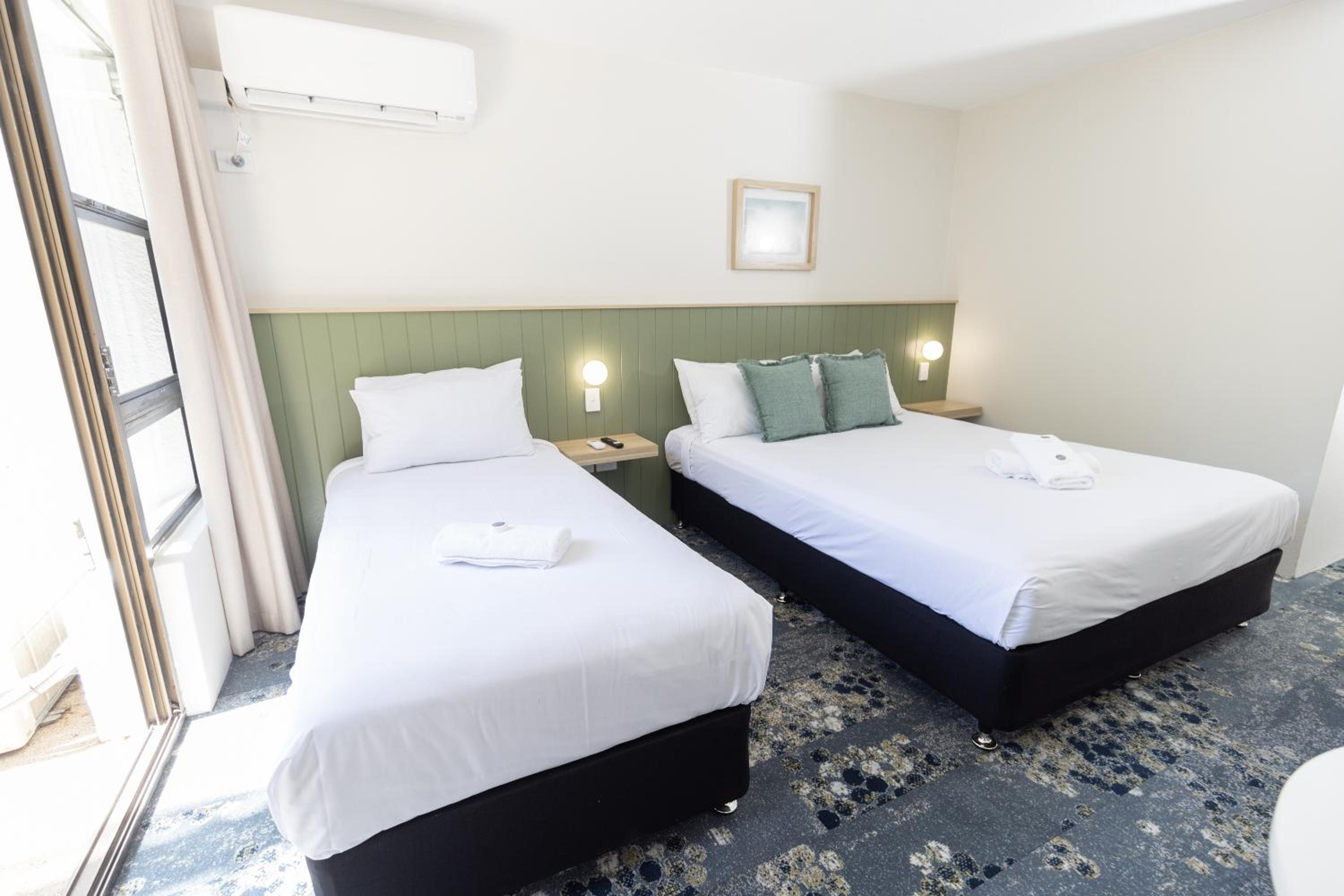 Currimundi Hotel